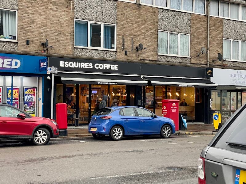 Esquires Coffee Crayford