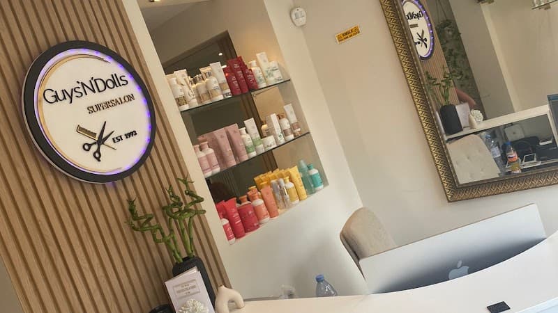 Guys N Dolls - Supersalon