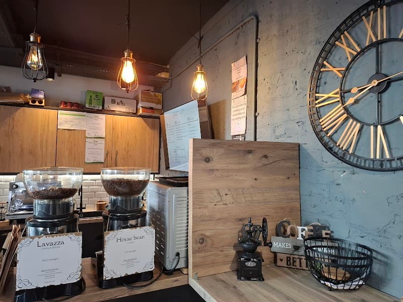 Nino's Piccola Italia