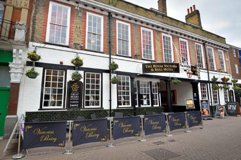 The Royal Victoria And Bull Hotel